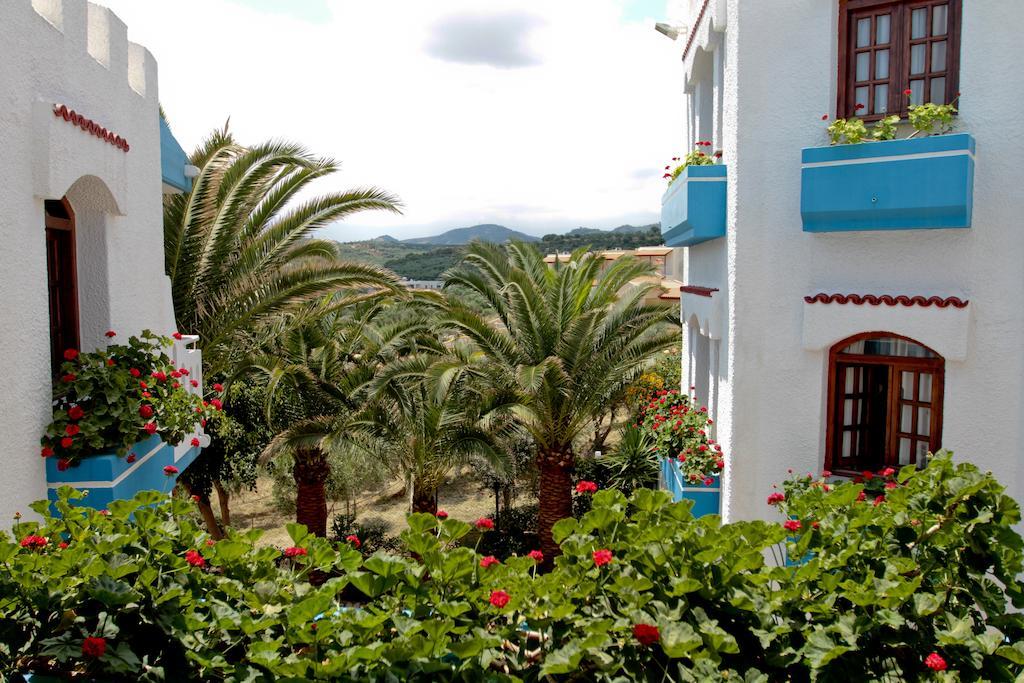 Folia Apartments Chania Agia Marina Exterior foto
